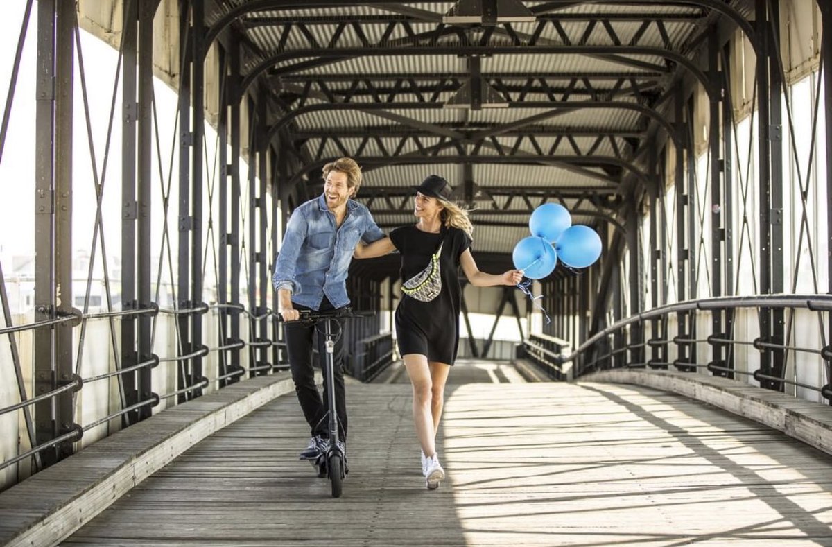 nauticflow's tweet image. Patinetes Eléctricos ♥️ Electric Scooters
-
Do you have one? 🔥 Tú tienes uno?
-
#lovingtheocean #electricascooter #scooter #patinetes #patinetelectrico #lifestyle #cruising #instamood #toys #gift #electricmobility #emobility #movilidadelectrica #electricmotors #greenenergy