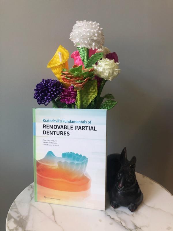 quintpub's tweet photo. Zachary Kocanda, Associate Editor: This was my first book with Quintessence. It clearly explains prosth concepts using easy-to-follow chapters, suggested reading lists, and an illustrated glossary. I hope it will inspire generations of clinicians to come. #staffpicks #pickmine https://t.co/pKPCpa6pqm