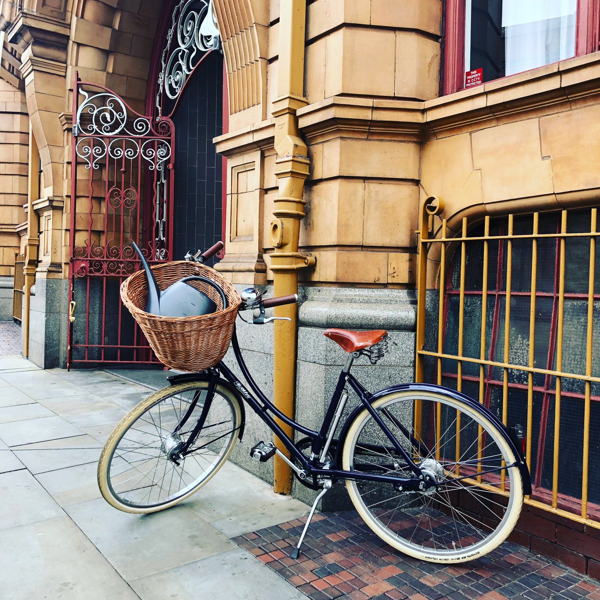 happy worldbikeday from me & my pashley britannia
two years and just over two thousand miles around manchester l
#worldbikeday
#fietsgeluk 
#pashleybritannia