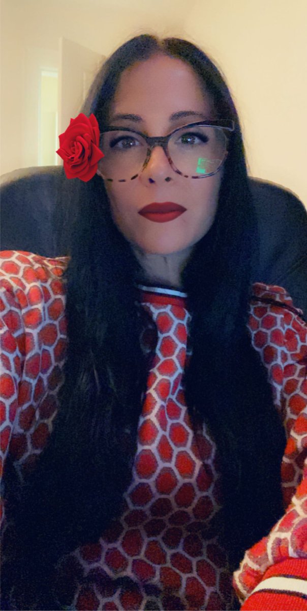 Thanks Snapchat for the red lipstick &amp; red rose to match my red shirt ❤️ #RedShirtDay #RedForAccessAbility #EasterSeals #unstoppABLE <a href="/stgabrielhcdsb/">St Gabriel</a>