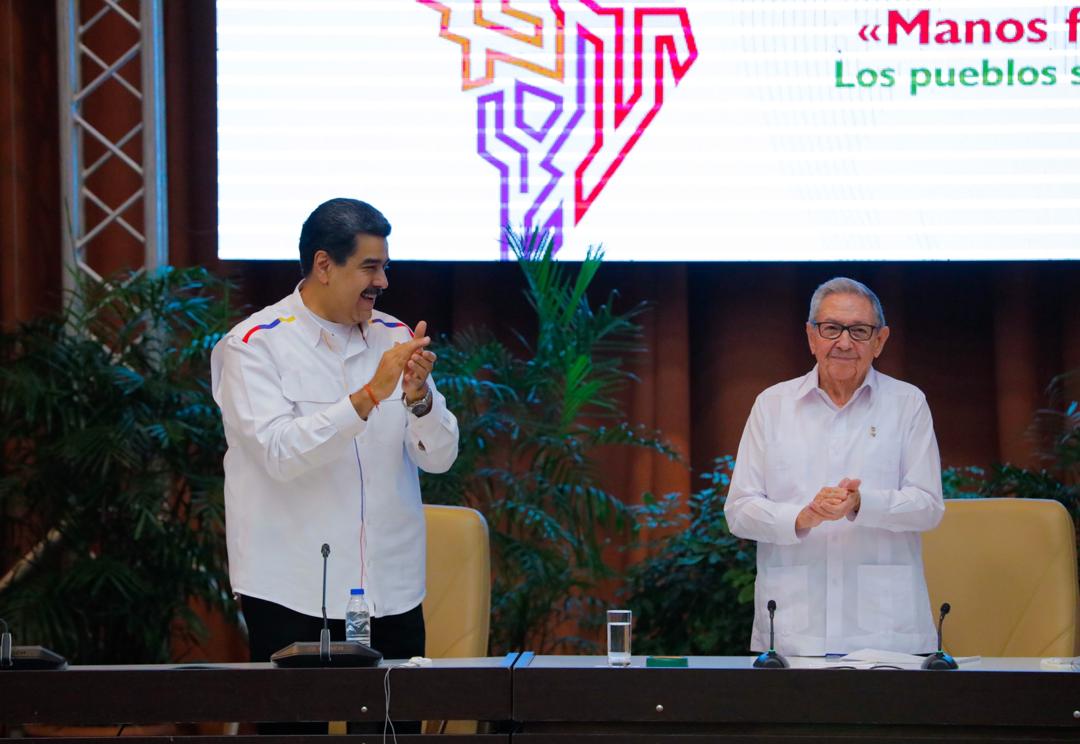 Envío un abrazo en su cumpleaños a nuestro hermano, el General de Ejército de Cuba, Raúl Castro Ruz. Líder de principios revolucionarios intachables que nos llena de fuerza para continuar en la lucha por la dignidad de nuestros pueblos. ¡Gracias por tanta sabiduría, Comandante!