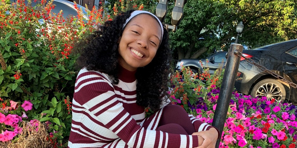 VTStudio72's tweet photo. "Studio 72 has become a second home for me. I adore the welcoming and kindhearted community that has helped me have a smooth transition into college."

Read the rest of Courtney's story on our Instagram!
https://t.co/seXrqRxDDS https://t.co/Rzl2sQWvFd