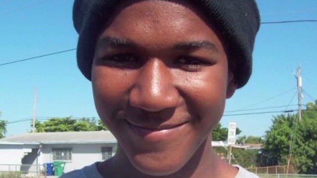 btwndimensions's tweet image. Say their names. 

Trayvon Martin, 17. He loved football, building dirt bikes, and wanted to fly or repair airplanes.