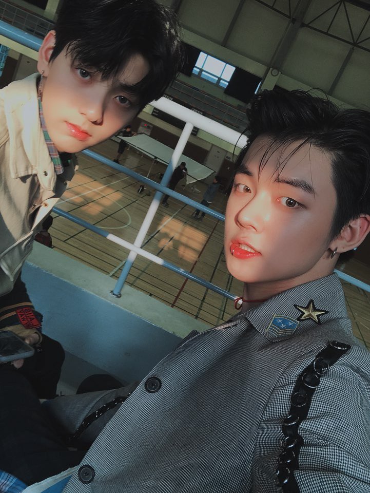 iamurmoonchild's tweet image. puma is what predebut txt were preparing for