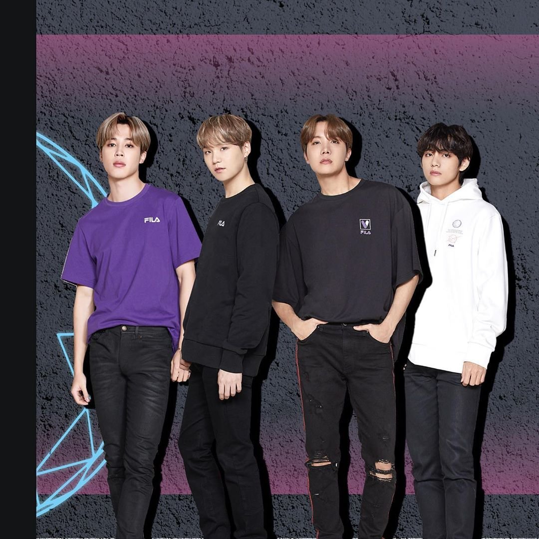 BTSquadPress's tweet photo. [INFO]📰

¡FILA Fusion publicó imágenes de BTS en su cuenta de Instagram!

@BTS_twt #BTS https://t.co/HOQJ4TYveW