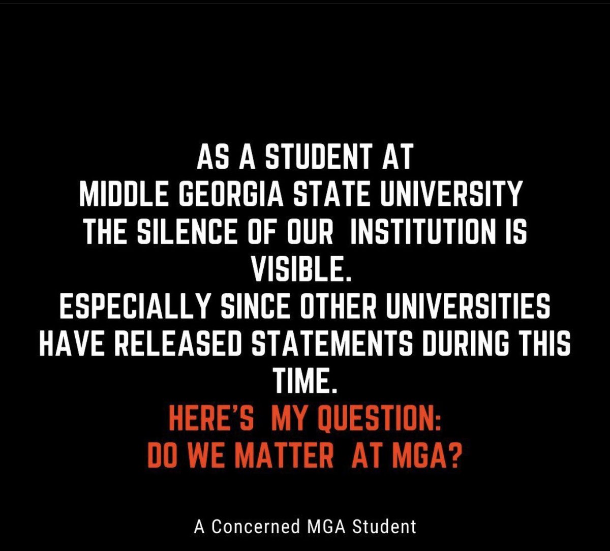 _MGASGA_'s tweet photo. #concernedstudents https://t.co/Y6QNzhq00u