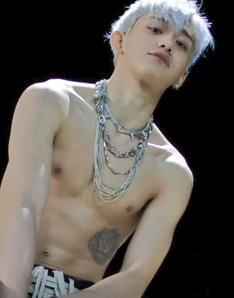 ลันลาเม tweet media