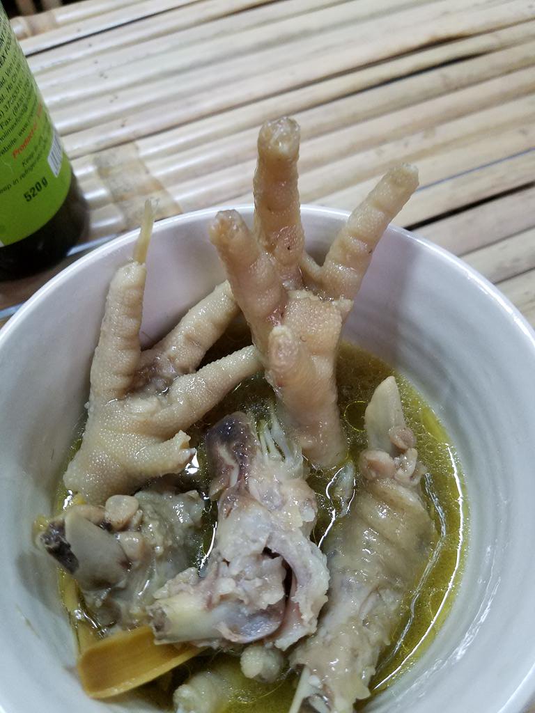 クボックス 鶏の足 ベトナム料理