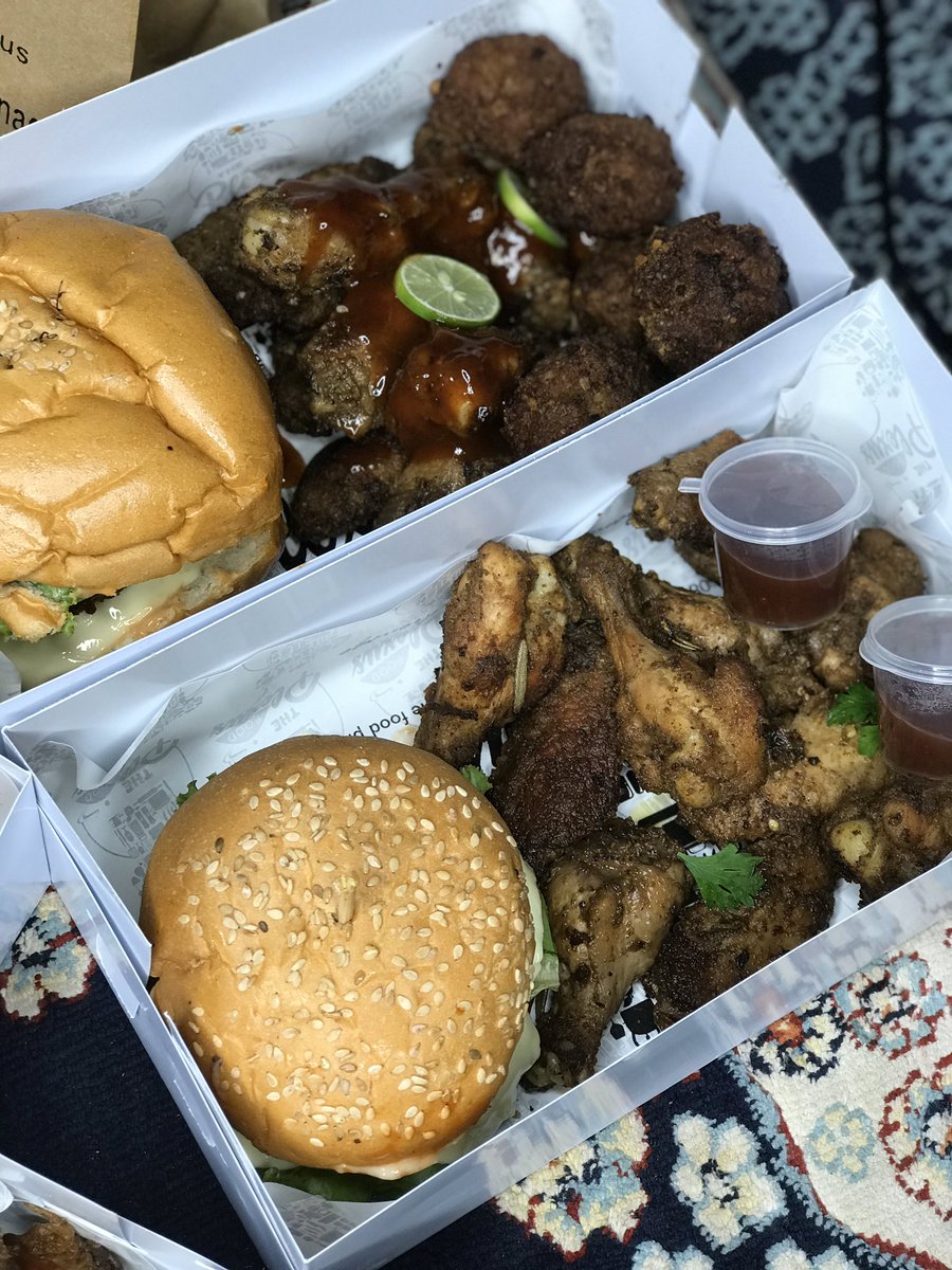 maryam_uh's tweet photo. Different platter available at affordable prices 🤓🤓
Kindly retweet you won’t die 😌😌 https://t.co/n5MMof5Z5f