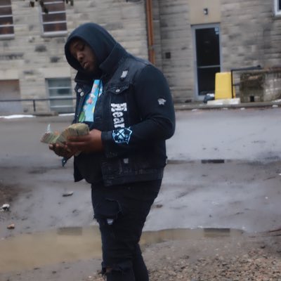 TheoShaggsWELL's tweet photo. #NewProfilePic https://t.co/IUPZ6deiFK