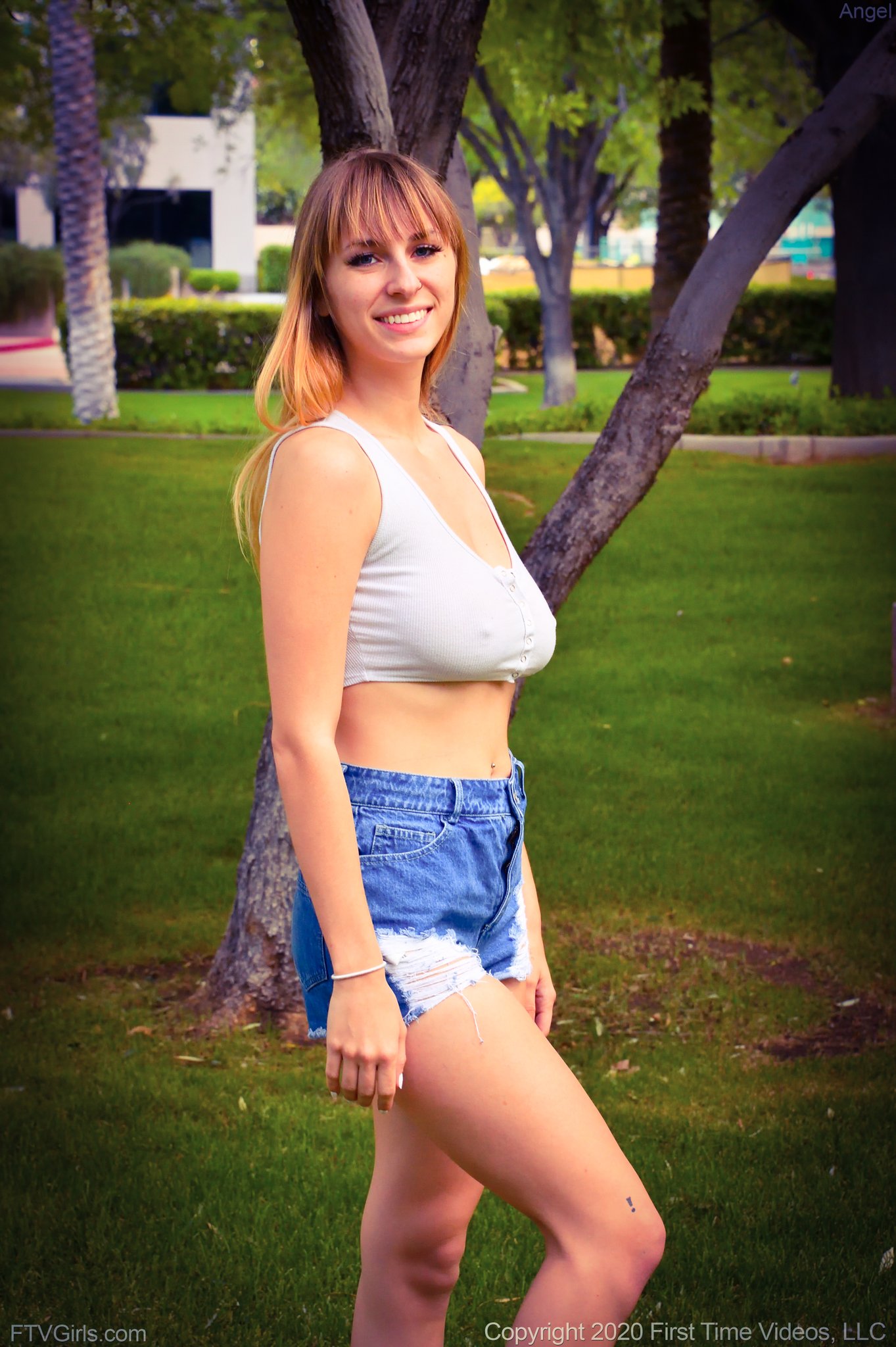 Angel Youngs Fan on X: Because of you I believe in Angels.💫 ✨💖😇  @AngelYoungsxxx 😇💖✨ ✨💫 #WomanCrushWednesday 💫✨ 💞 #EternalWomanCrush 💞  t.coZBB8UyubqR  X