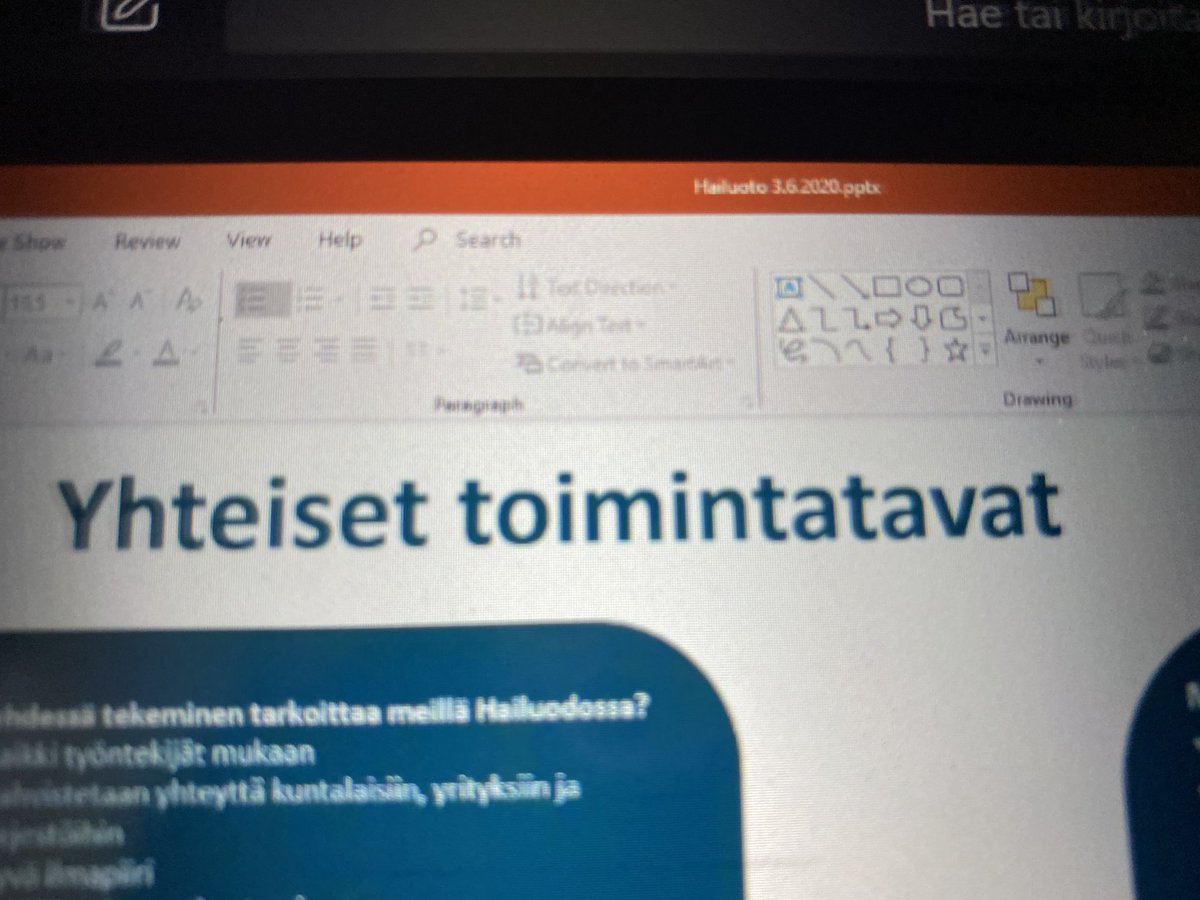 aki_heiskanen's tweet photo. #hailuoto USO valtuustoseminaarissa pohditaan yhteistä toimintatapaa ja käsitteitä. Uskomme, että suuri muutos tehdään toimintatavan, joka on yhteinen ja sisäistetty, avulla. Hyvä mieli aktiivisesta osallistumisesta ja runsaasta osallistujajoukosta! @KimmoHaapasalo @SallinenSini https://t.co/mcC6ua0FMs