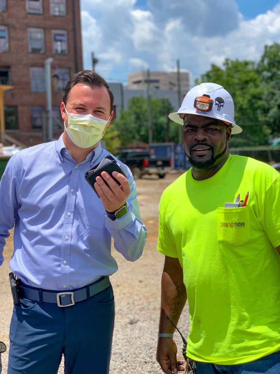 stephenquinntv's tweet image. Never doubt there are good people in this world! This is Michael Tripp who found my wallet in his Birmingham neighborhood and returned it Tuesday. Thank you, Michael. You are proof there is always more that unites than divides us!

@abc3340 @spann #GeorgeFloyd #Alabama #GoodNews