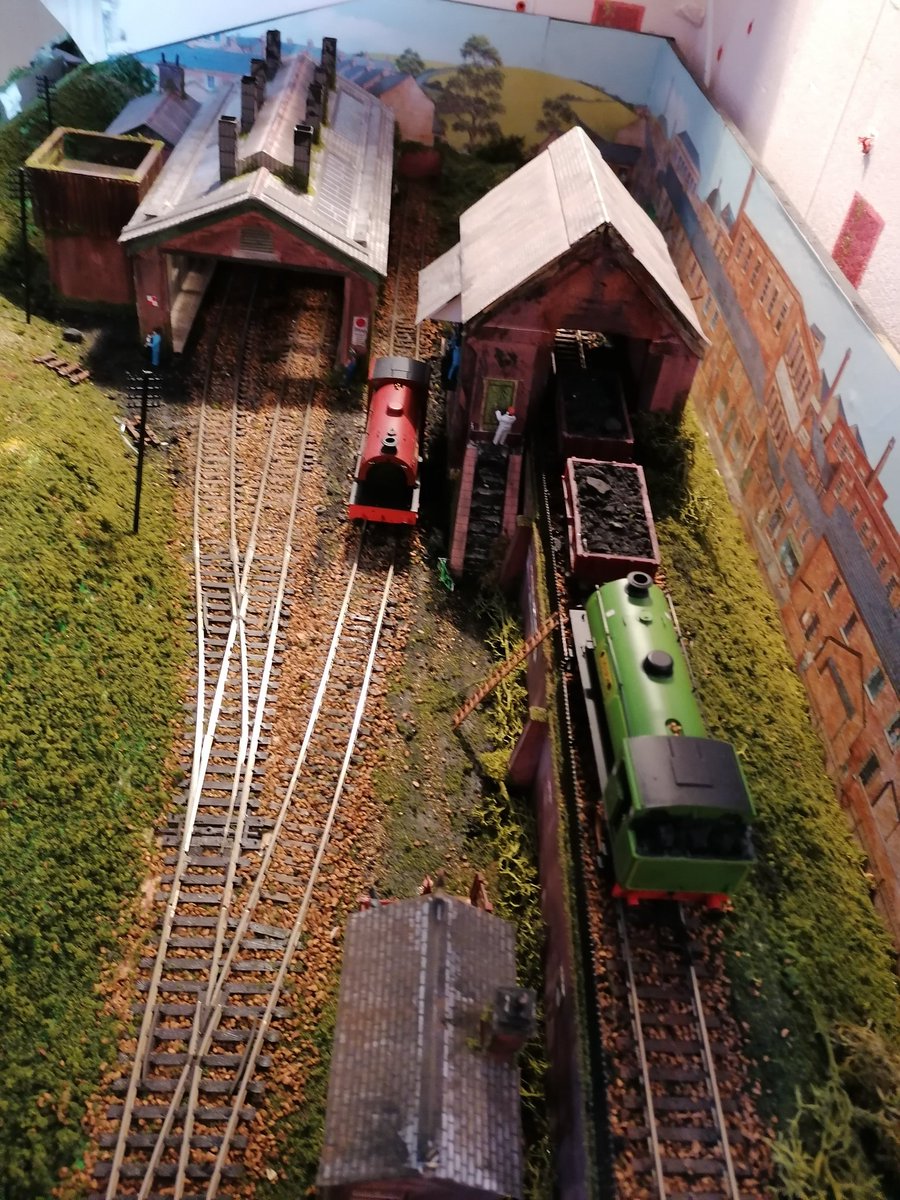 railwayimp's tweet photo. Lock down railways continue. Fully operational DCC #microlayout £199.
#railwayimp #shirebrookengineshed
Tender and rolling stock not included. https://t.co/BL2VSsFP1H