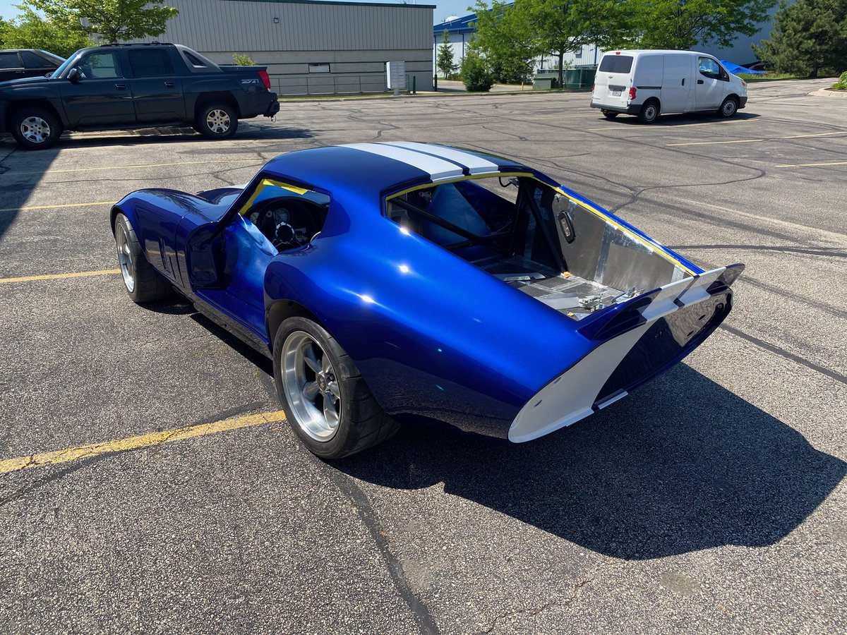 Redbear1's tweet image. My @FactoryFive Coupe, fresh out of the booth...reassembly begins after some curing, wet sanding and buffing! Pretty stoked! What do you think @Stu_Mundel?