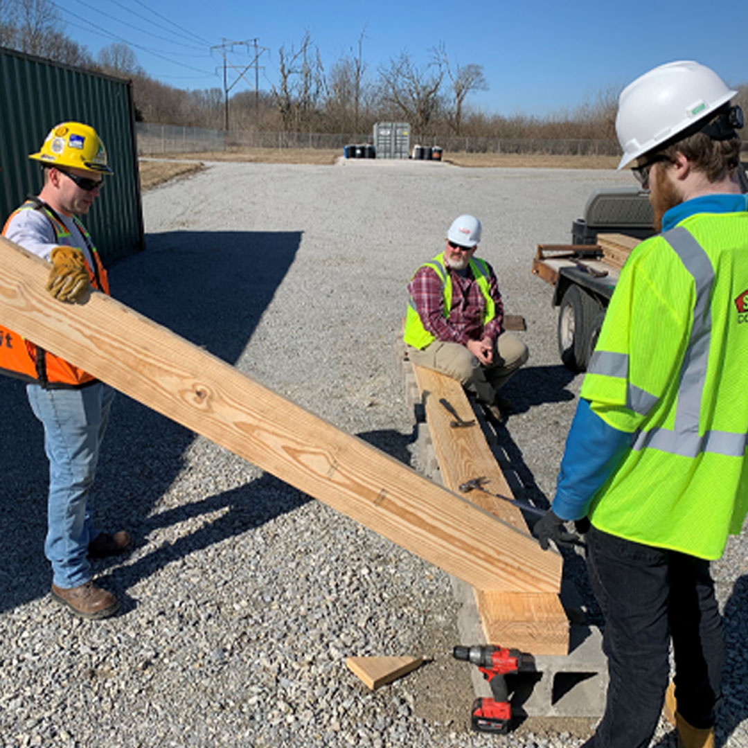 PurdueCNE's tweet photo. Check out our SBrite senior #CapstoneDesign up close ➡️on #construction build day 💪👷‍♀️👷Every opportunity for partnering 🤝students and faculty is invaluable @PurdueEngineers we are #PursuingExcellence 🚂🖤💛#MySmallStep #BoilerUp #BuildGreatThings https://t.co/fj17xW1jwF
