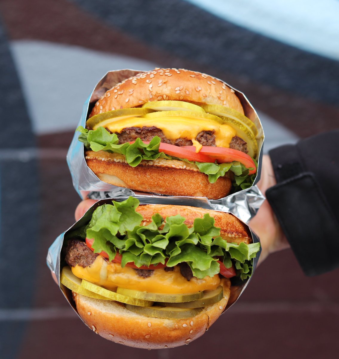 BaggerDaves's tweet photo. BIRCH RUN, MI WILL OPEN FOR DINE-IN TOMORROW 11:00am/9:00pm.
For more information please visit https://t.co/9tnDS2QhKY
#Yes #Wereback #Michigan https://t.co/uOu5HK6uq2