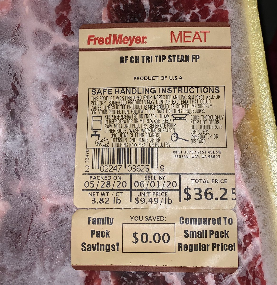 mbweaver's tweet image. Hey @Fred_Meyer, why no savings on the family packs?