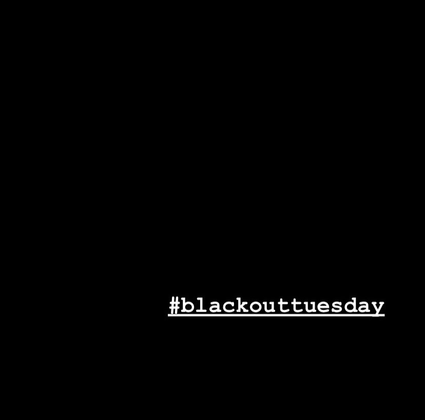 TizianoFerro's tweet photo. #BlackOutTuesday https://t.co/momwtSuyGy