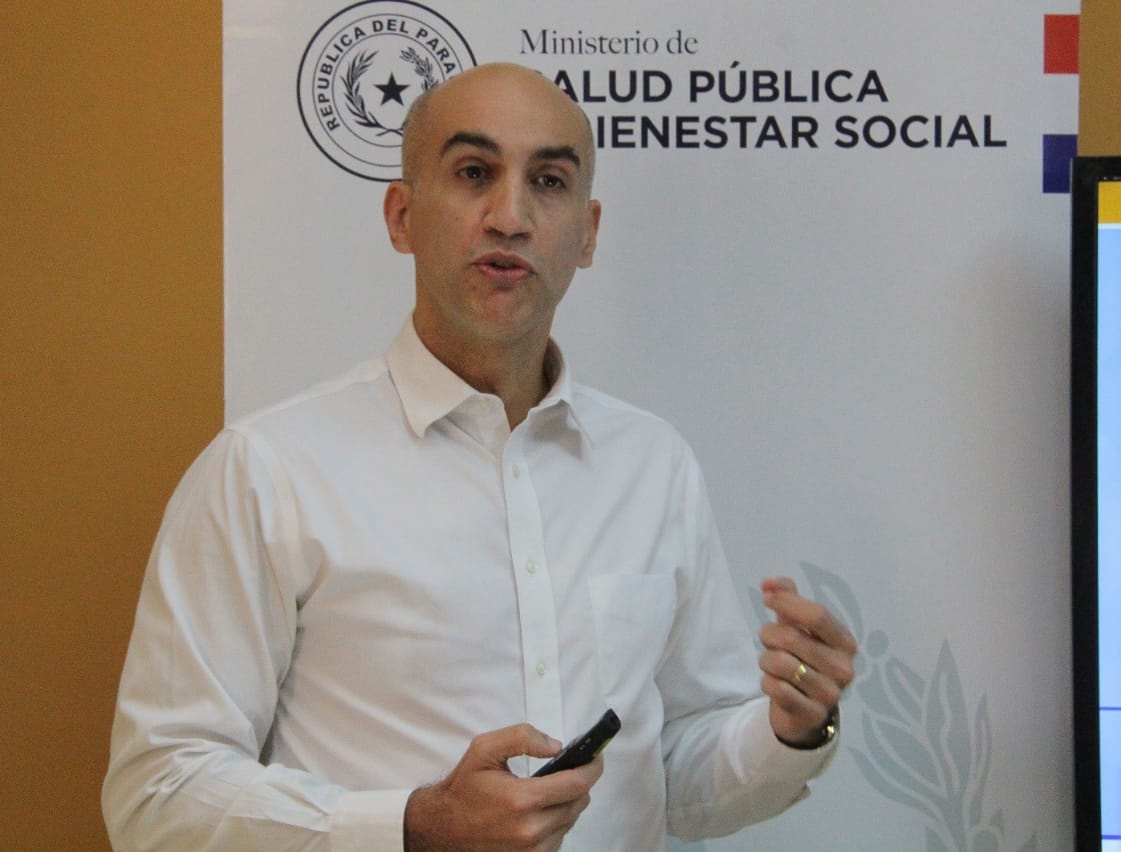 Informe #COVID19 | 3 de junio: procesamos 975 muestras, 57 dieron positivo: 39 del exterior, 10 contactos, 8 sin nexo, todos en aislamiento. 13 internados, 2 de ellos en terapia intensiva. 13 recuperados, sumando 511. Total de casos confirmados: 1070. #QuedateEnCasa <a href="/msaludpy/">Ministerio de Salud</a>
