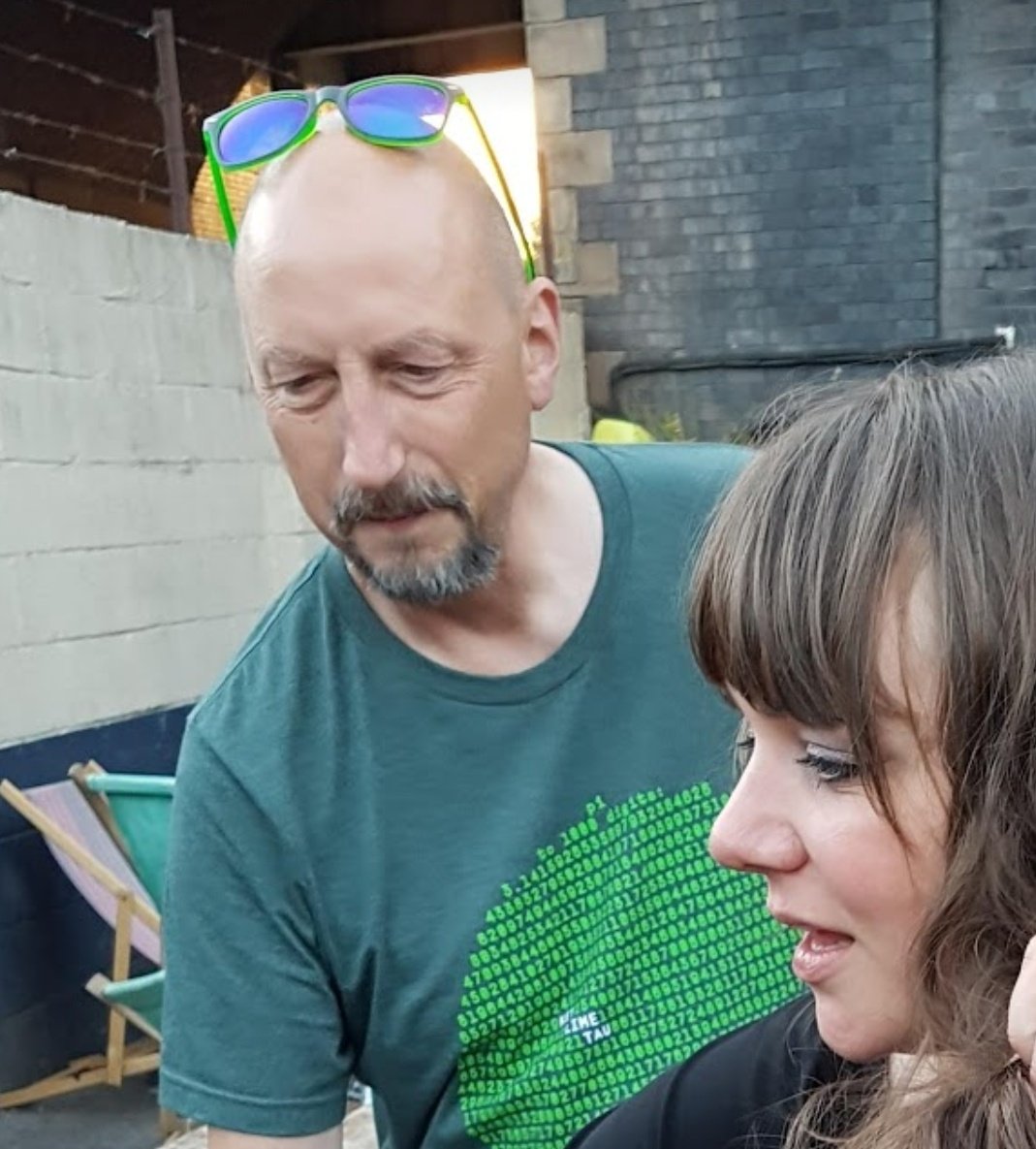 The wheel keeps turning. After Linda yesterday it's only right to have  @PeteKobryn666 as the next  #AFriendaDay.Here he is in his natural habitat of the brewtap ;-) Always enjoyed our little chats when we went for a smoke and can't wait to catch up with over a pint eventually