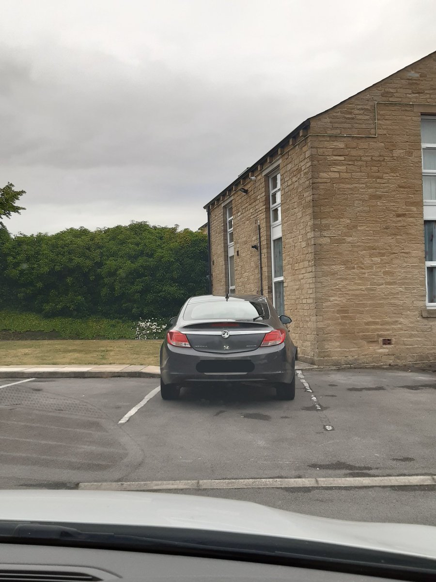 Two in one.... Stolen vehicle found in Halifax, along with one on false plates! Both seized for further enquiries #RPU #Specials