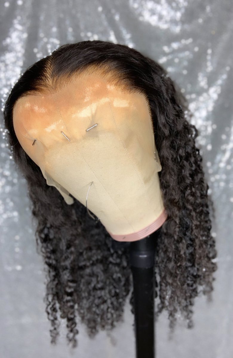 TheeSocialitee's tweet image. Custom Unit Made &amp;amp; Laid By Me. (First time installing) 
#TheeSocialiteeCollection #ShopTheeSocialitee #CustomUnit #VirginIndianHair #CustomWig #VirginBundles