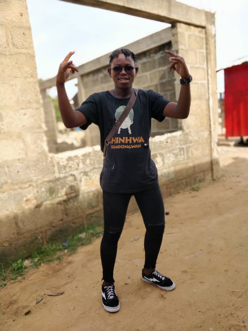 FObeygh's tweet photo. Hey boi 3y3 b3la? if no, den fo tuado
Am a full taadi boy so am proud of dat. De only fantepop rapper in GH is Fsb obey, listening to his back 2 back hip hop on SoundCloud and audiomack you will search for him now https://t.co/oml4hA4yzN