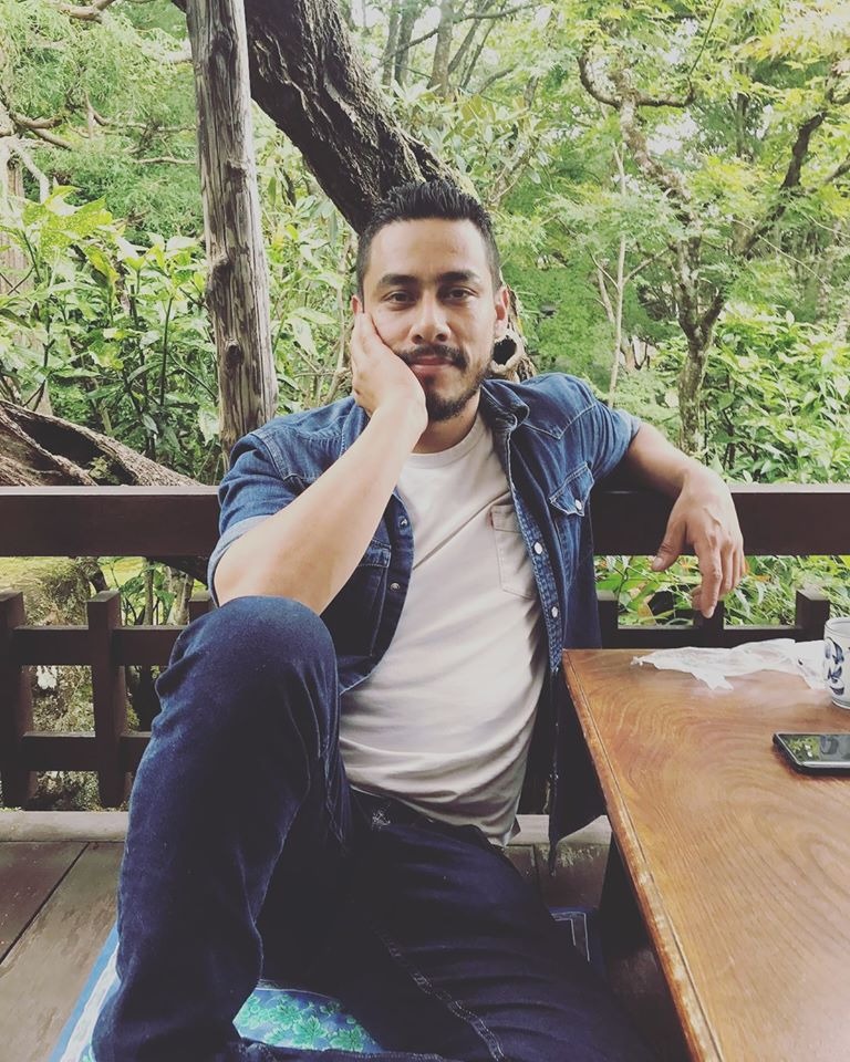 FoodandTravelMX's tweet image. Terminamos nuestra receta con el chef Fernando Martínez Zavala, que cocinó en vivo, y quien dice que: "La cocina siempre está en movimiento y transformación". Bajo este concepto abrirá su nuevo restaurante: #Migrante. ¡Espéralo a finales de agosto! @ferzavalayuban