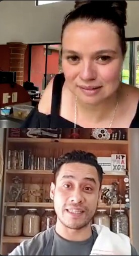 FoodandTravelMX's tweet image. Terminamos nuestra receta con el chef Fernando Martínez Zavala, que cocinó en vivo, y quien dice que: "La cocina siempre está en movimiento y transformación". Bajo este concepto abrirá su nuevo restaurante: #Migrante. ¡Espéralo a finales de agosto! @ferzavalayuban