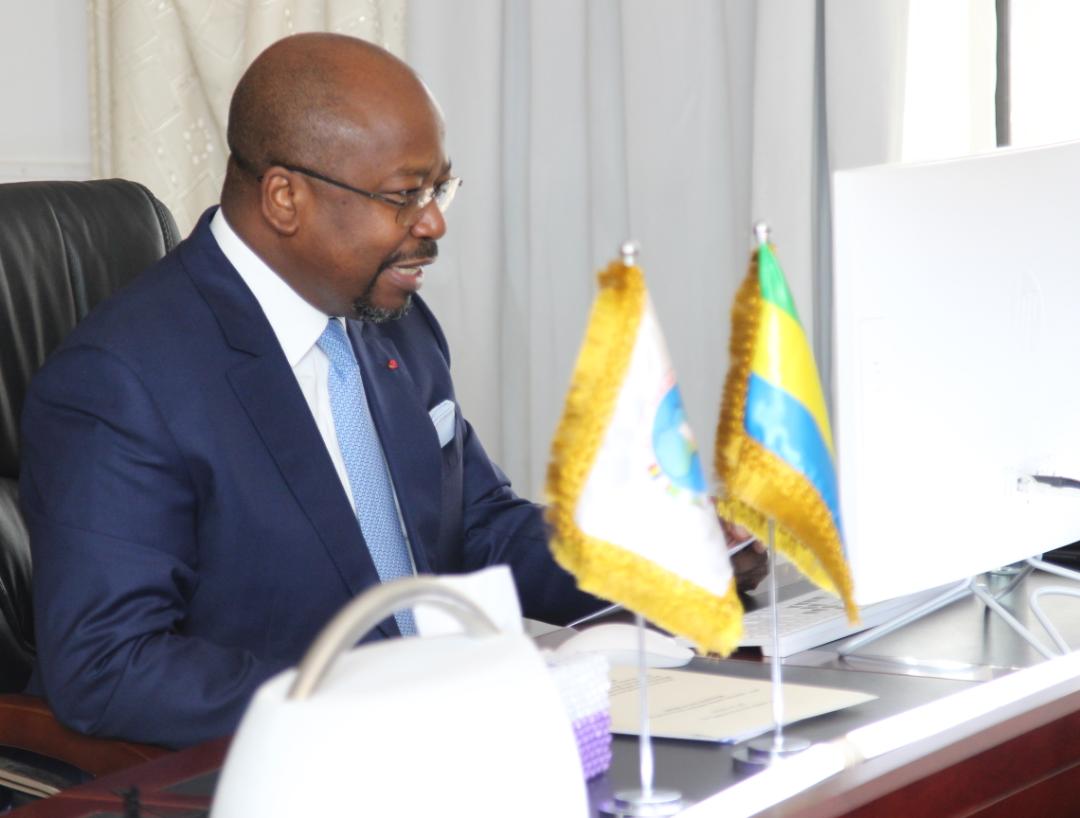 J'ai eu l'honneur de présider ce jour la 9ème session extraordinaire du Conseil des Mintres de la CEEAC. L'état de la réforme et la situation en RCA étaient au centre de cette 1ère journée, avant l'analyse demain des conséquences de la pandémie covid-19.