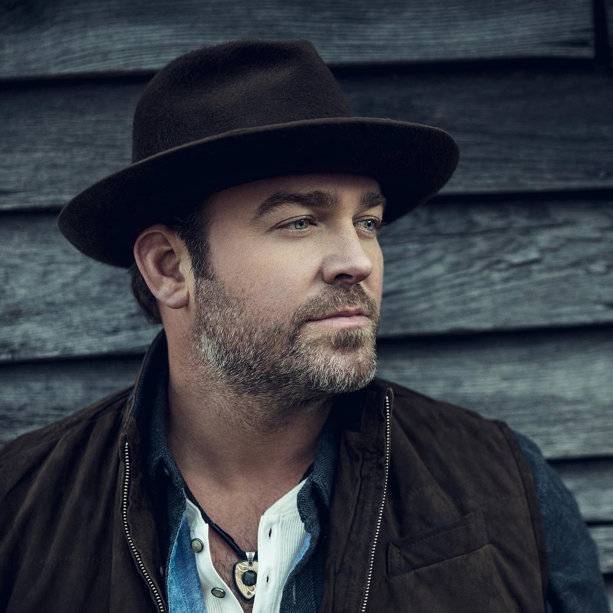 BanitaCrkHall's tweet photo. .@leebrice comes to Banita Creek Hall! 

💥SATURDAY - JULY 18th!!!💥

👉🏻Tickets go on sale this Friday at 10am on https://t.co/lFgH01rPl9👈🏻

There will be a LIMITED number of tickets for sale! 

RT and TAG a friend on this post for a chance to win TWO FREE tickets to the show https://t.co/07SSgHDp3Z