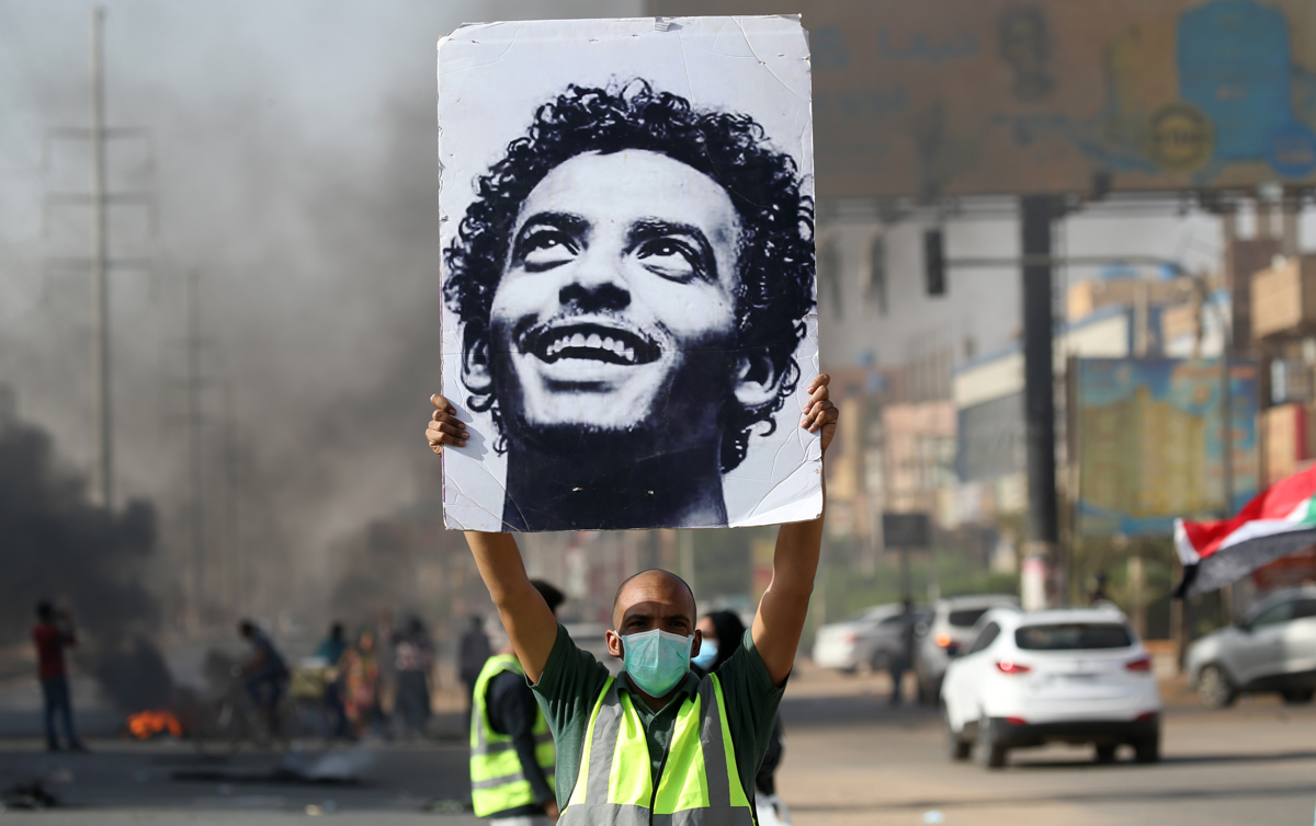 @hrw One year on, protesters in Sudan demand justice for victims of June 3 violent crackdown — in pictures aje.io/susv2