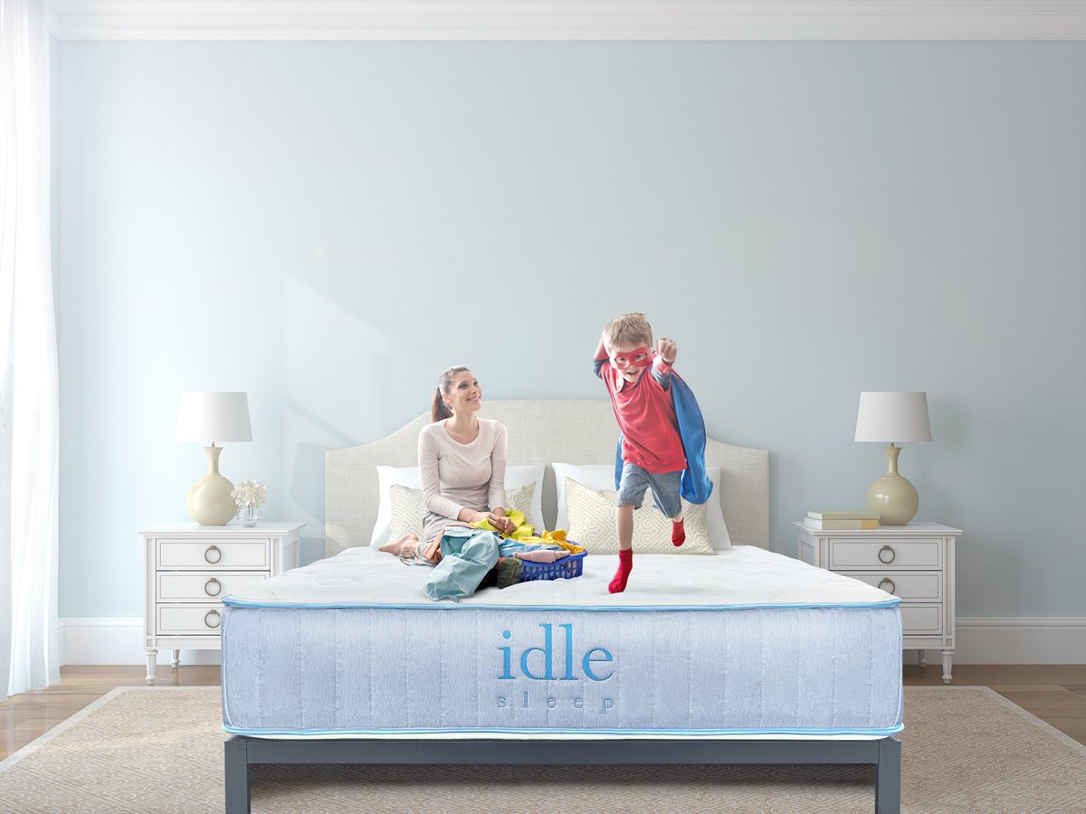 IdleSleep's tweet image. IDLE makes dreams turn into reality. 🦸🏼⭐️
.
#SleepIdle #MadeInUSA #JustAddSleep #NightNight #DreamsTurnedReality #SleepComfortably #ComfySleep #MattressForEveryone #Mattress #QueenSizeBed #LuxuryBed