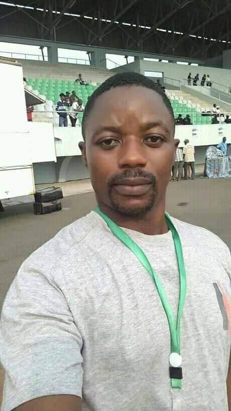 #JusticePourWazizi 
Le journaliste #SamuelWazizi est décédé à l’hôpital militaire de Yaoundé où il a été transféré après plusieurs mois de torture.