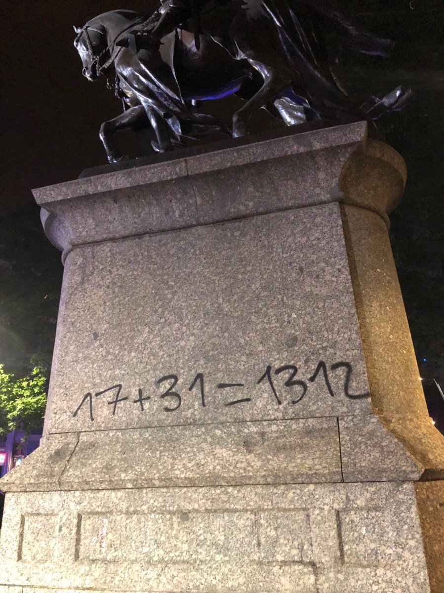 L'ultragauche se sent déjà chez elle et détourne 1 noble cause, l’antiracisme, pour semer encore une fois la violence dans #Toulouse, provoquant des heurts et insultant la police.
Ne leur donnons par les clés du Capitole !
Dans les urnes du 28 juin, disons non au désordre  !