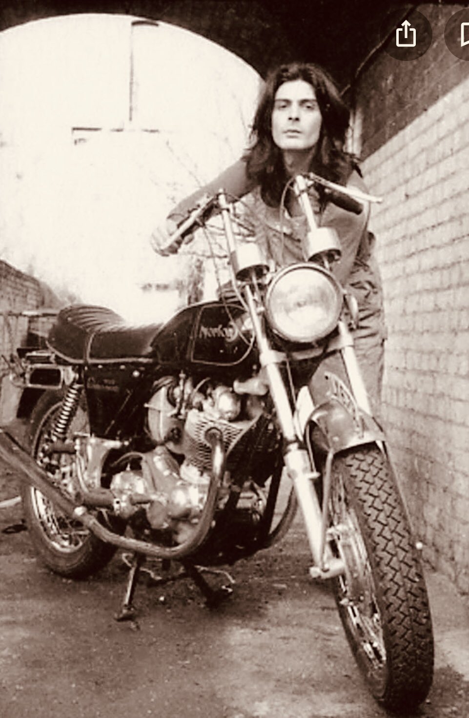Happy birthday to Mickey Finn. 