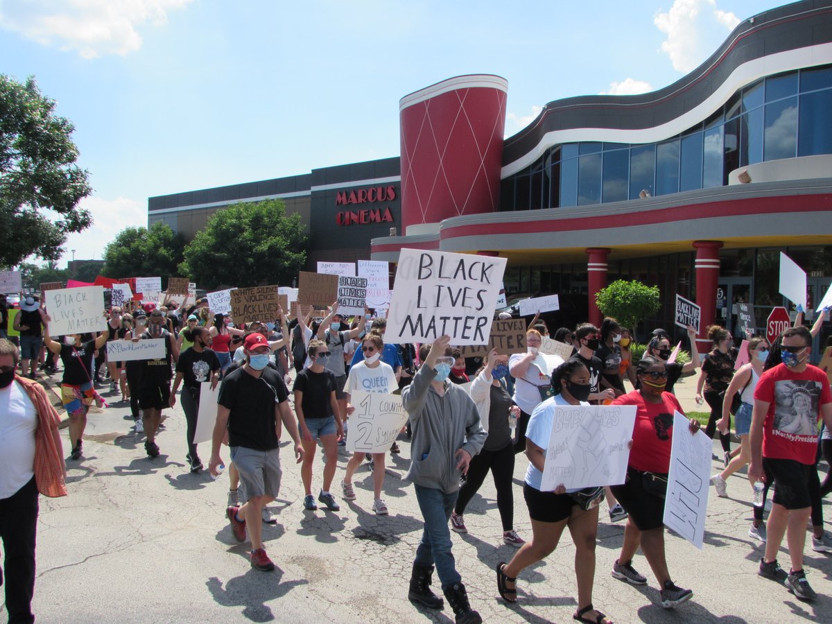 brettauten tweet media