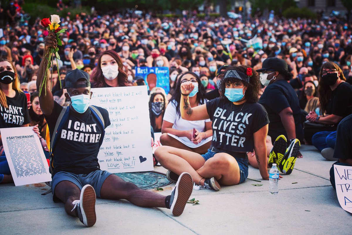 dele_ogunrinola's tweet photo. I’m sick and tired of being sick and tired.
No more #JusticeFor____.
Let’s just have Justice.
#BlackLivesMatter
PC: @_Jake_King and Landon Kelley. https://t.co/WGGbxGU3Bj