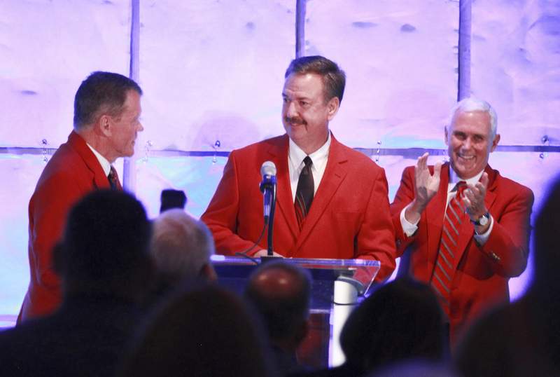 Rafael Anton Irisarri tweet media