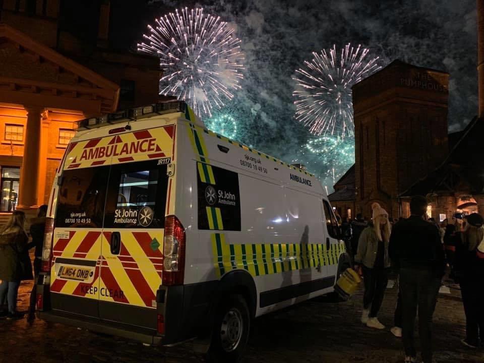Tonight - we could not be more proud of 2 of our amazing volunteer clinicians!! These 2 volunteers worked seemlessly with <a href="/gmpolice/">Greater Manchester Police</a> and <a href="/FireBolton/">GMFRS Bolton Borough</a> at an incident! #VolunteersWeek