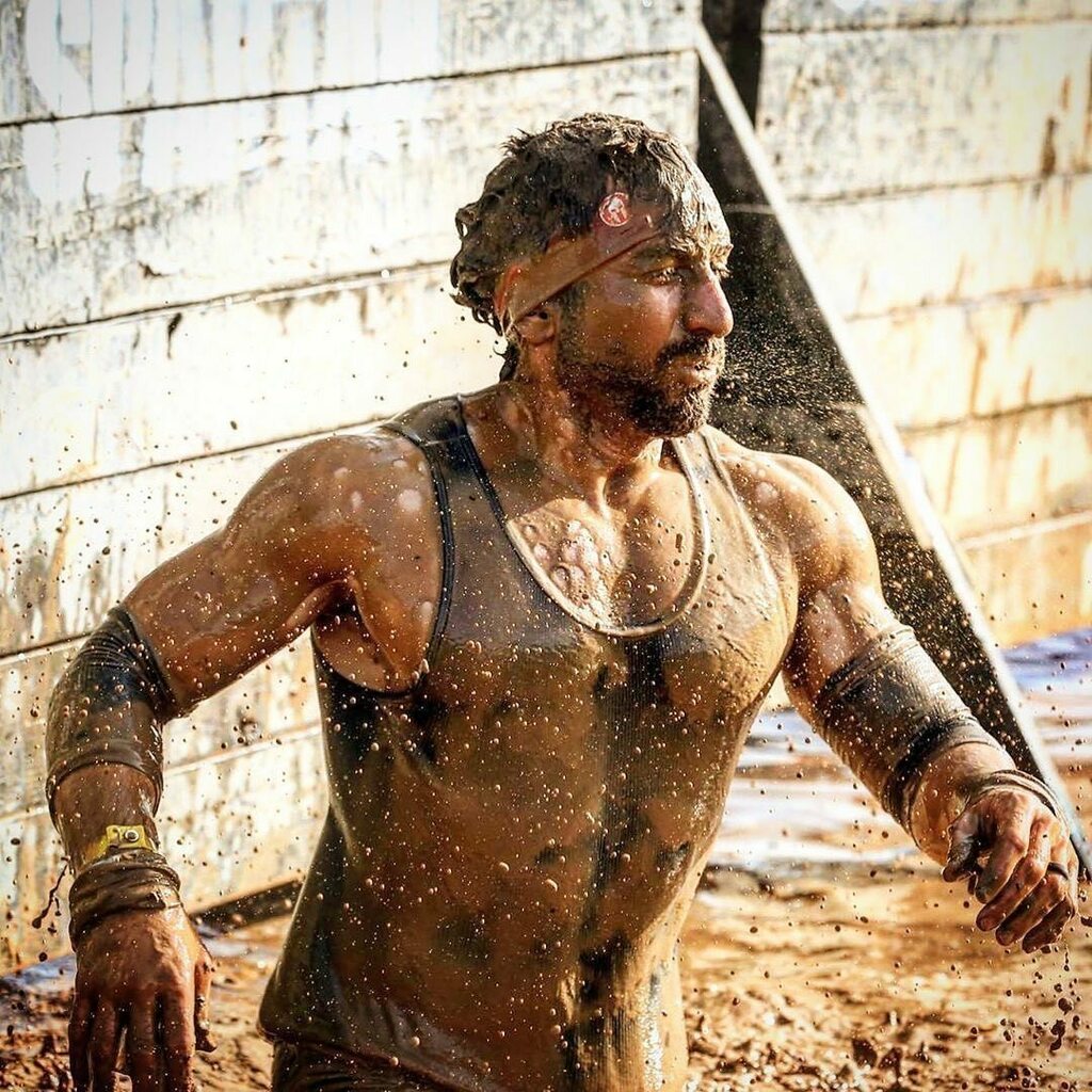 spartan_glory_'s tweet photo. Straight out the mud...
.
.
By @darend_fit
#ocraddict #obstacleracer #spartansprint #spartanlife #dunkwallwednesday #spartanstrong #mudrun #aroo #spartanrace https://t.co/KmIG2kO9yC