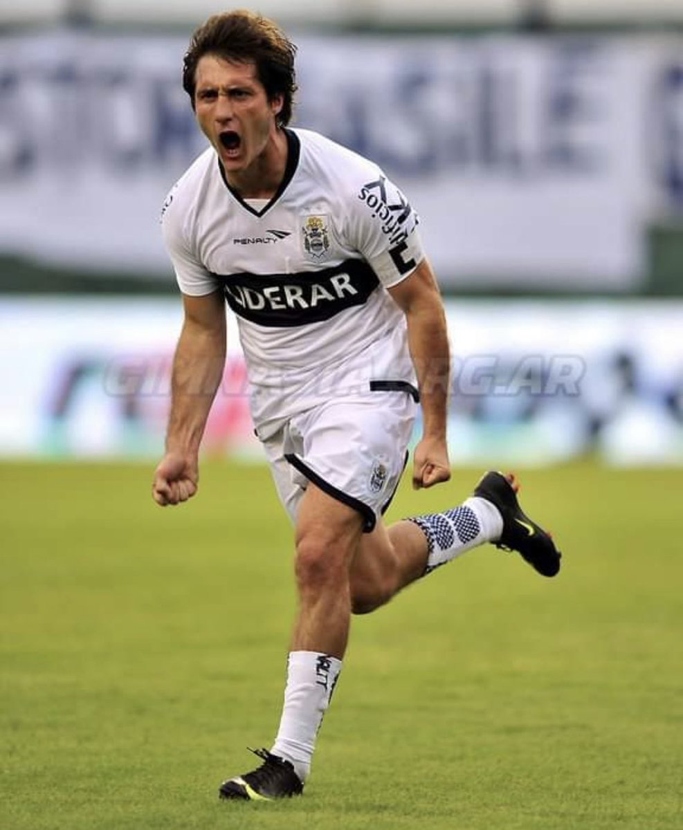 Guillermo Barros Schelotto (@gbs_oficial) on Twitter photo Un fuerte abrazo al Lobo y a toda su hinchada en su cumpleaños!! 💙🐺💙🐺 #Gimnasia133 <a href="/gimnasiaoficial/">Club de Gimnasia y Esgrima La Plata</a> Un fuerte abrazo al Lobo y a toda su hinchada en su cumpleaños!! 💙🐺💙🐺 #Gimnasia133 <a href="/gimnasiaoficial/">Club de Gimnasia y Esgrima La Plata</a>