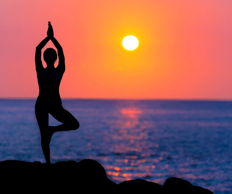 GradGuard's tweet photo. Now more than ever it is important to implement self care into our lives. What have you done lately to support your mental and physical health? #wellnesswednesday #studenthealth #selfcare #gradguard #collegelifeprotected https://t.co/Er6gX8a6UJ