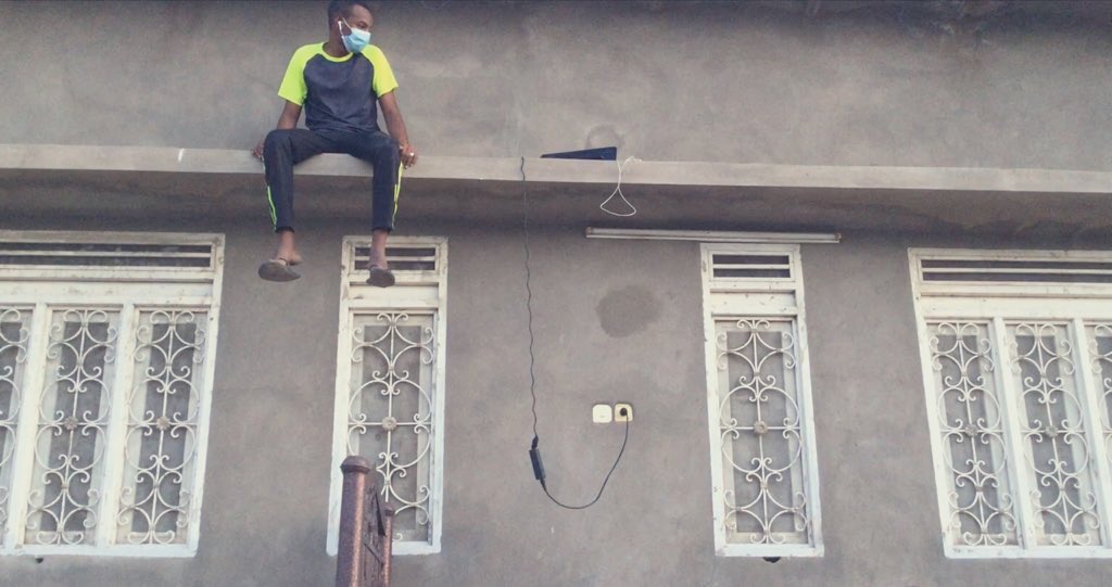 su_raq's tweet image. الجامعات ح تبقي اونلاين ☺️ :

محاضرة الساعه ٧ من الجزيرة 🤦🏾‍♂️🙂🙌🏾