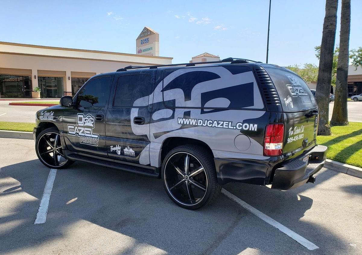 freddyijr1969's tweet image. Posted in the city of Chino....😎🖐
Stay Safe peeps...👍👌👊
djcazel.com  for mixed DOWNLOADS!
#djcazelpresentsdenali #djcazelpresents #industrymusicgroup 
#26inchrims #3mwraps