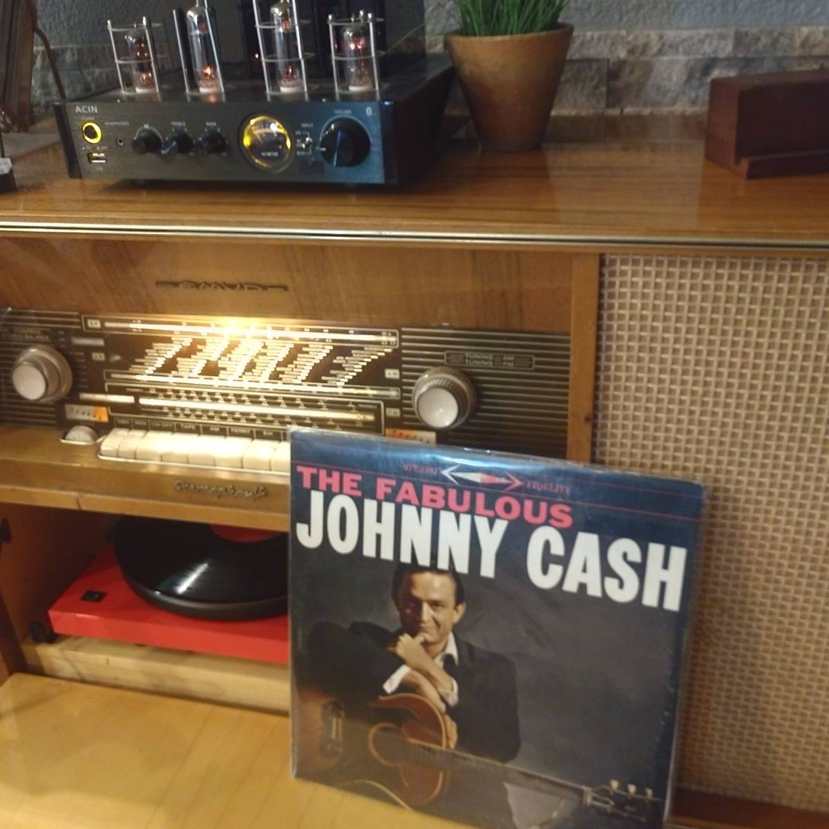 UpCycleAudio's tweet image. #NowPlaying

Want more records? Check out Cvrcbox.com

#records #music  #stereo  #vinyl #recordplayers #Turntables #Cash