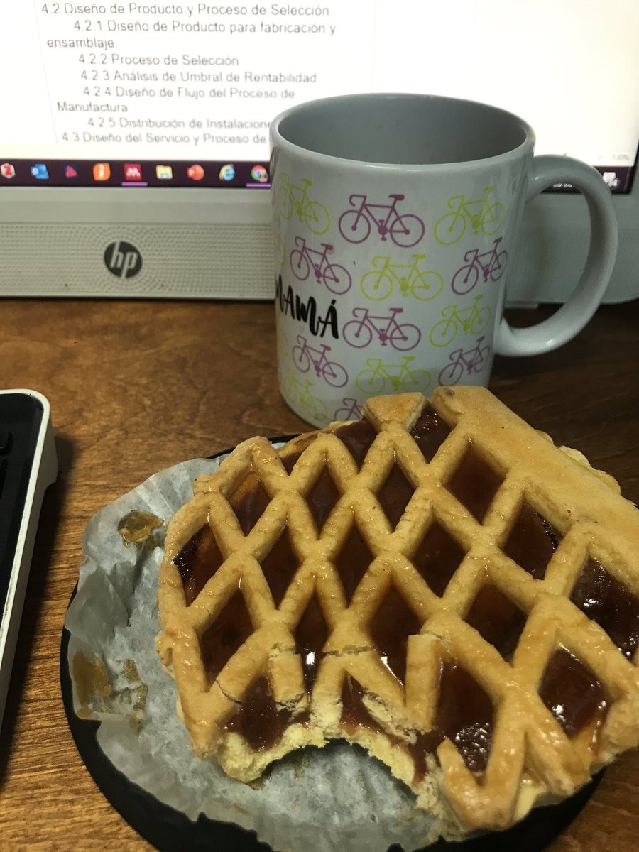 Patricia_Patron's tweet photo. Cuando tienes exceso de trabajo, no hay nada como un café doble con cara de triple de #LaChoya, acompañado de una tarta de mangate de San Bartolo hecha por #PostresDelikat #LaPazBCS. Actualizando módulos #TrabajoEnEquipo #TodosSomosTecNM #ITLaPaz #AcademiadeAdministración https://t.co/BZOVqKH1Fx
