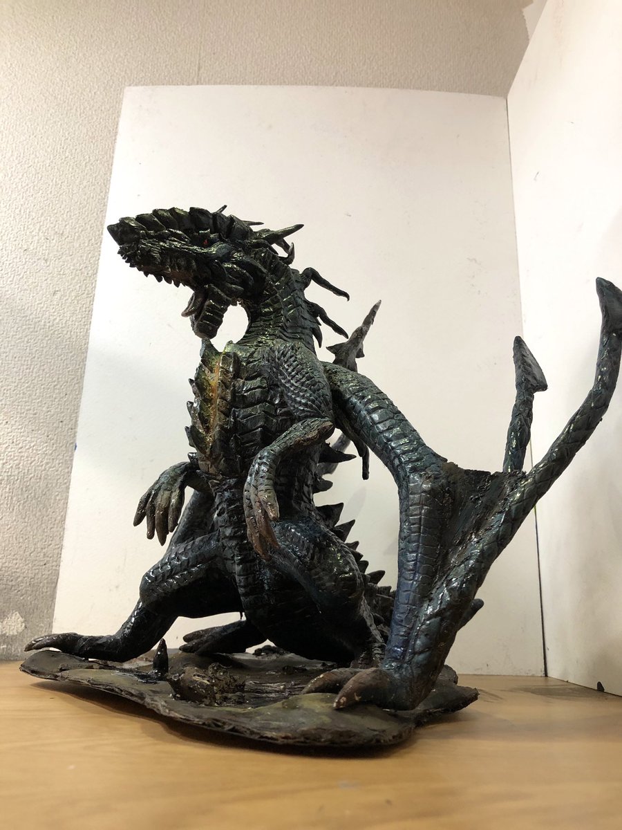モンスターハンターフィギュア　ゴグマジオス　油纏い状態 モンスターハンターフィギュア ゴグマジオス 油纏い状態 - メルカリ