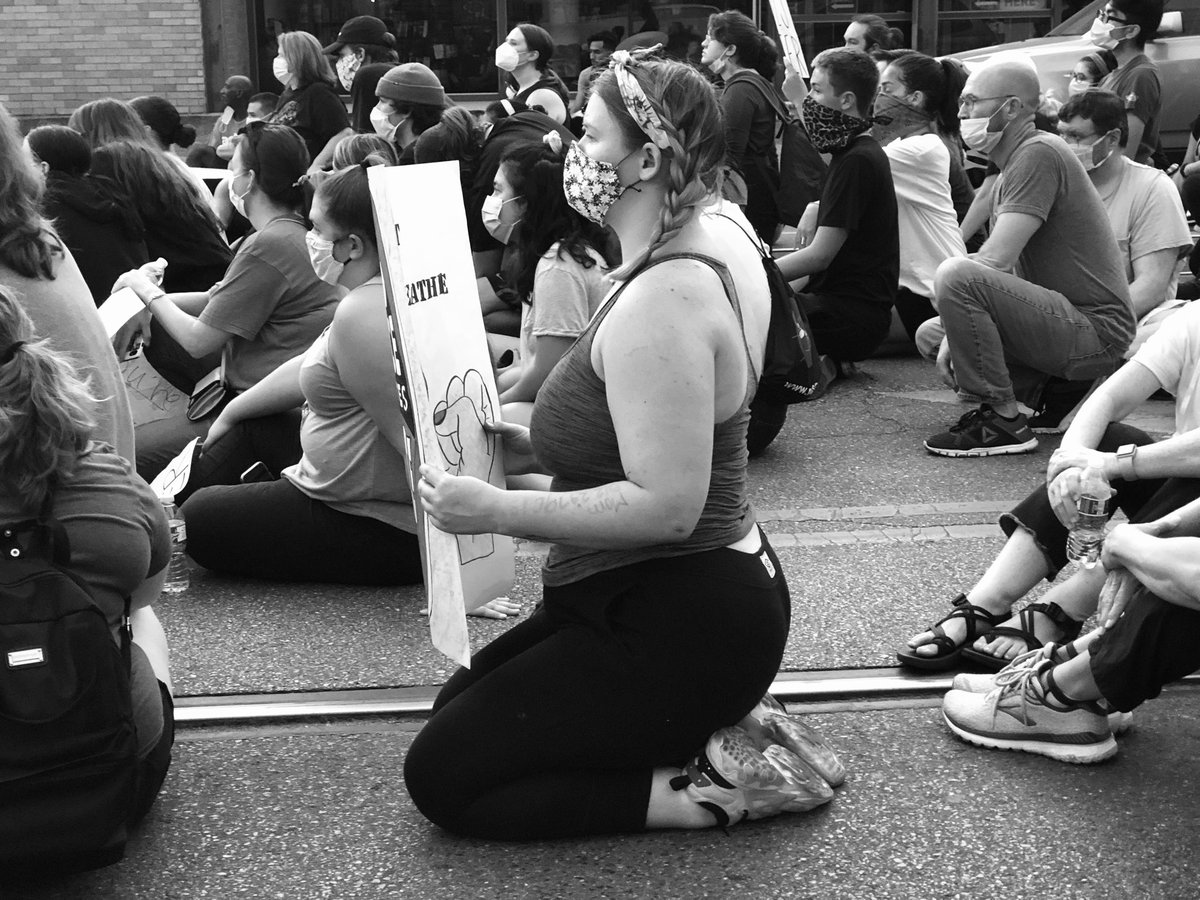news_caitlin's tweet photo. #memphisprotests #BlackLivesMatter @LocalMemphis https://t.co/jAqYflBxSN